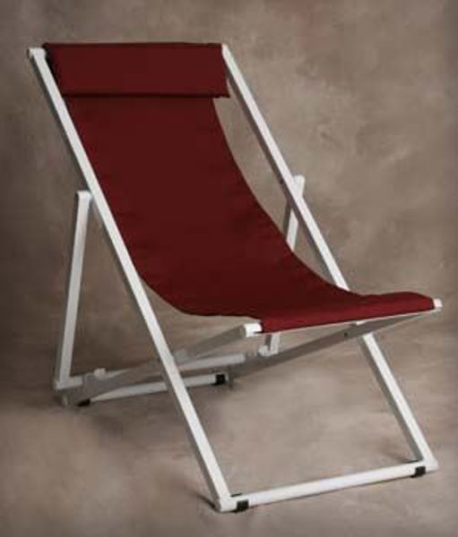 Picture of Sutton Bridge Key West Lounge Chair Burgundy