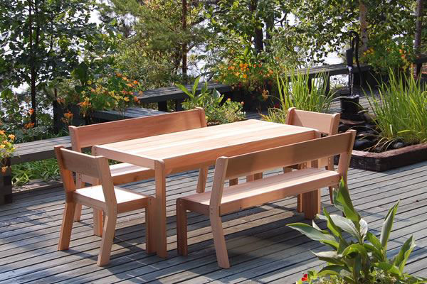 Picture of The Bear Chair 40" x 70" Cedar Dining Table Kit