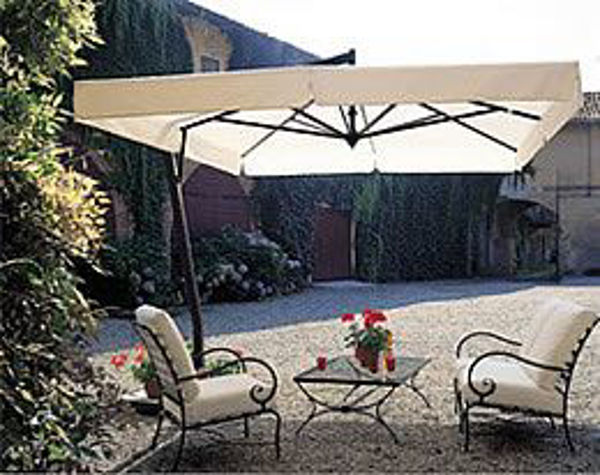 Picture of FIM Aluminum 9.5' Square Offset Patio Umbrella - P24