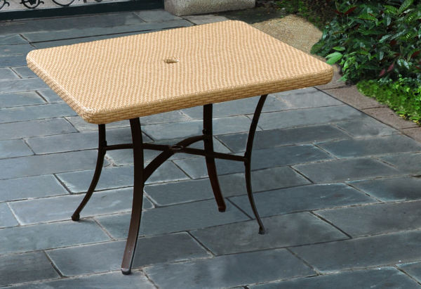 Picture of Barcelona Resin Wicker/Aluminum 39" Square Dining Table - Honey
