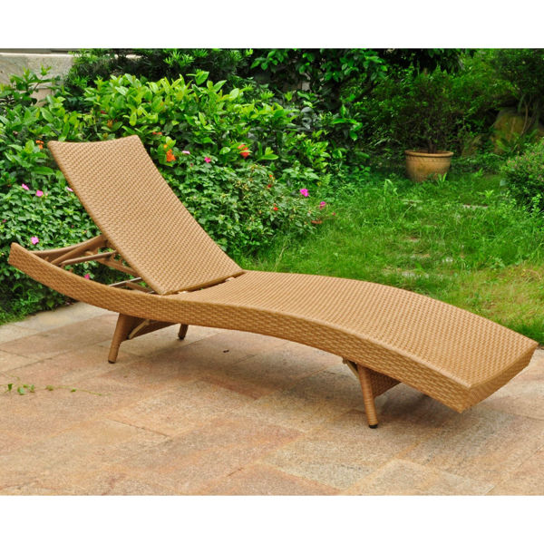 Picture of Barcelona Aluminum/Resin Chaise Lounge - Honey
