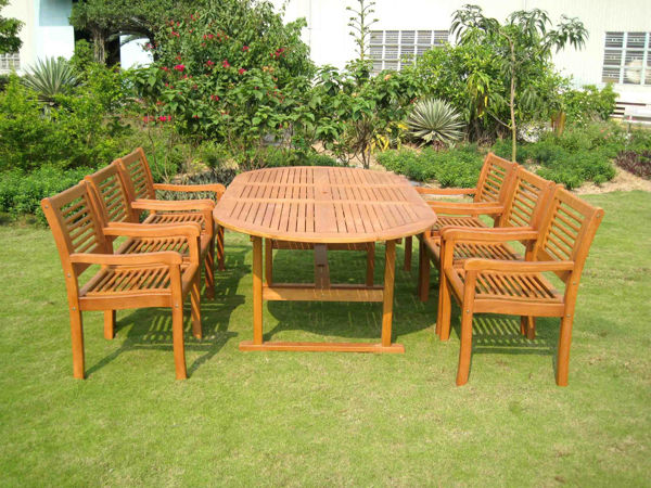 Picture of Royal Tahiti Salamanca 7-Piece Patio Group - Stain
