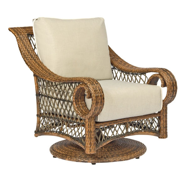 Picture of Woodard Belmar Swivel Lounge Chair