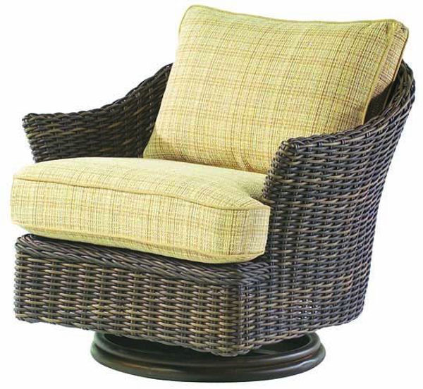 Picture of Woodard Sonoma Swivel Lounge Chair